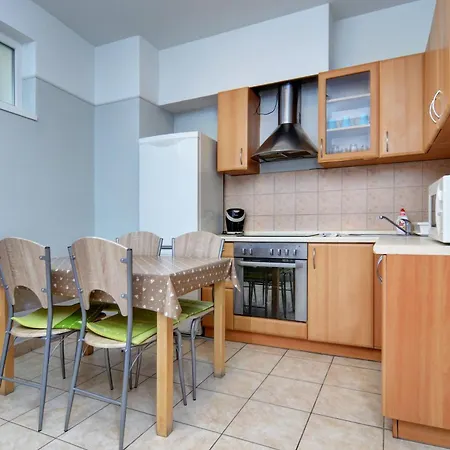 Lägenhetshotell Agape 3*