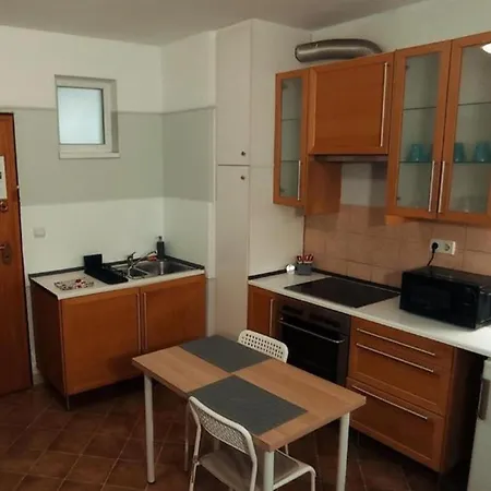 Agape Aparthotel 2*