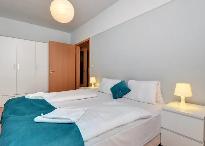 Agape Aparthotel 3*